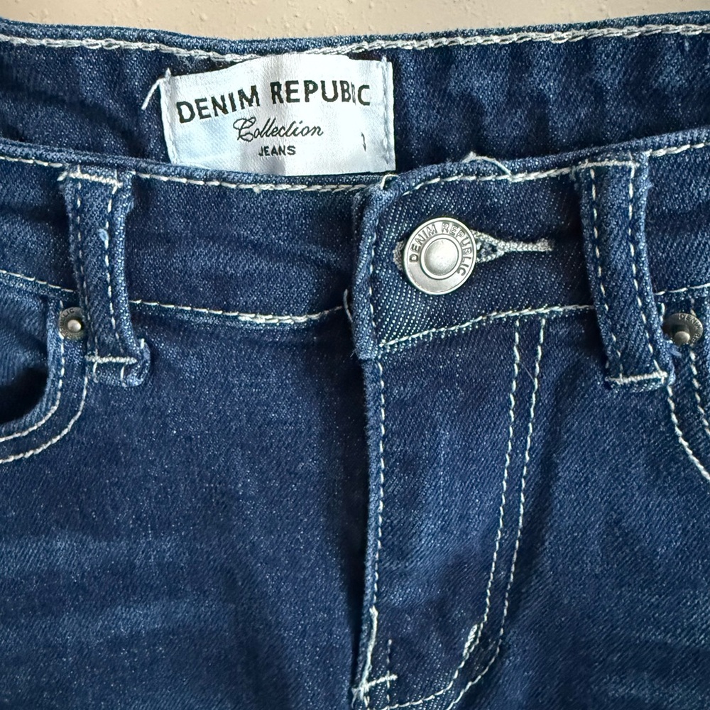 Denim Republic Dark Wash Denim Midi Skirt Cargo Pocket Y2K - Picture 3 of 5
